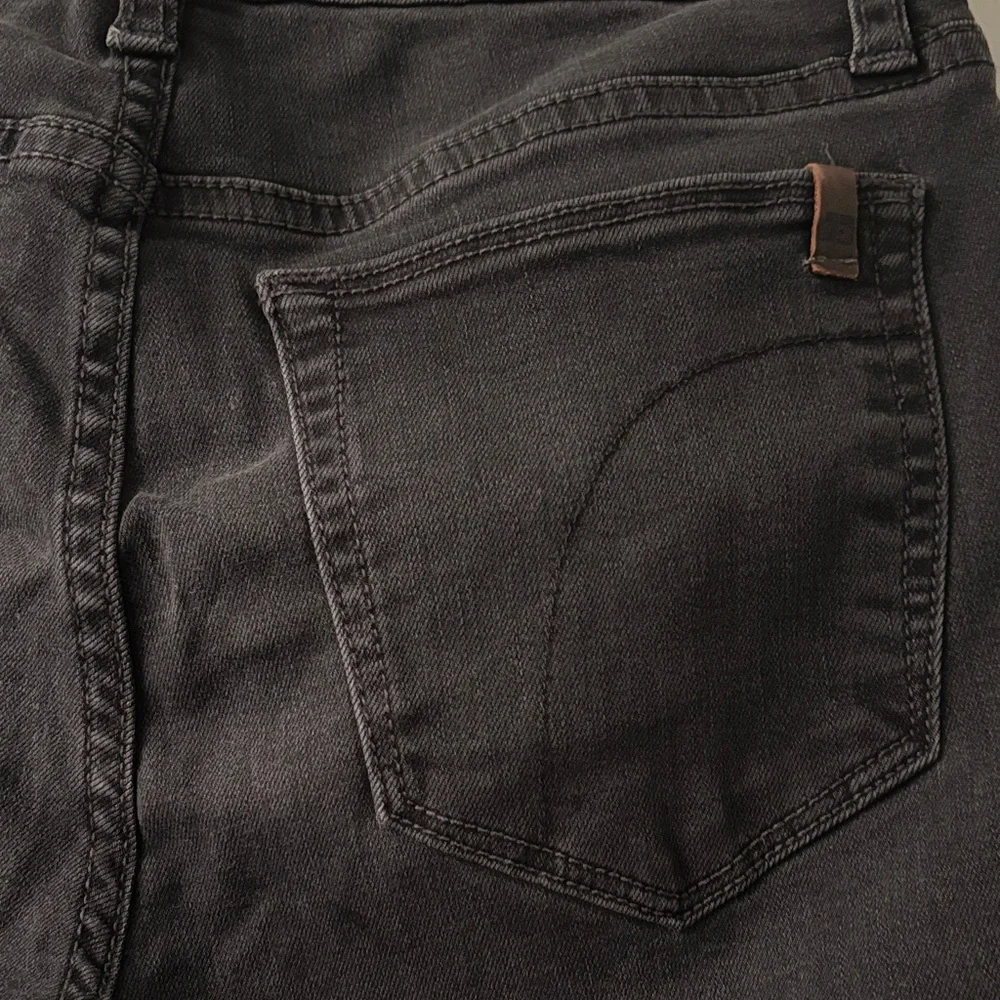 Joe's Jeans Women's Black Skinny Raw Hem Jeans
